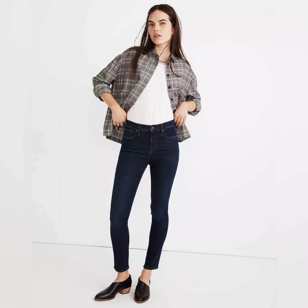 Madewell 9" Mid-Rise Skinny Jeans in Orland Wash - Picture 1 of 12